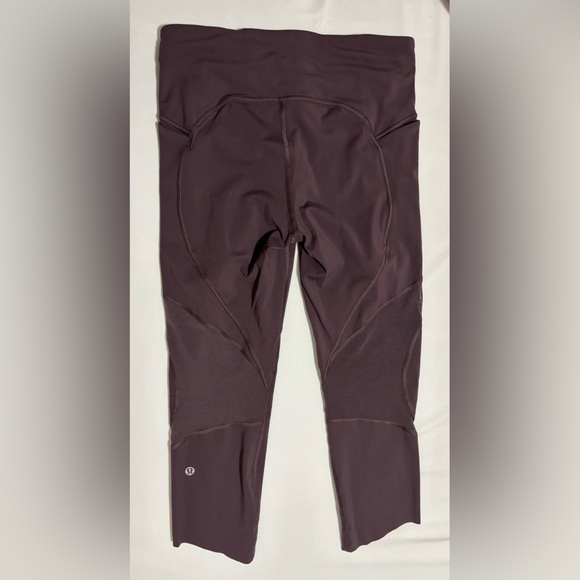 Lululemon Leggings (with pockets) - Picture 3 of 8